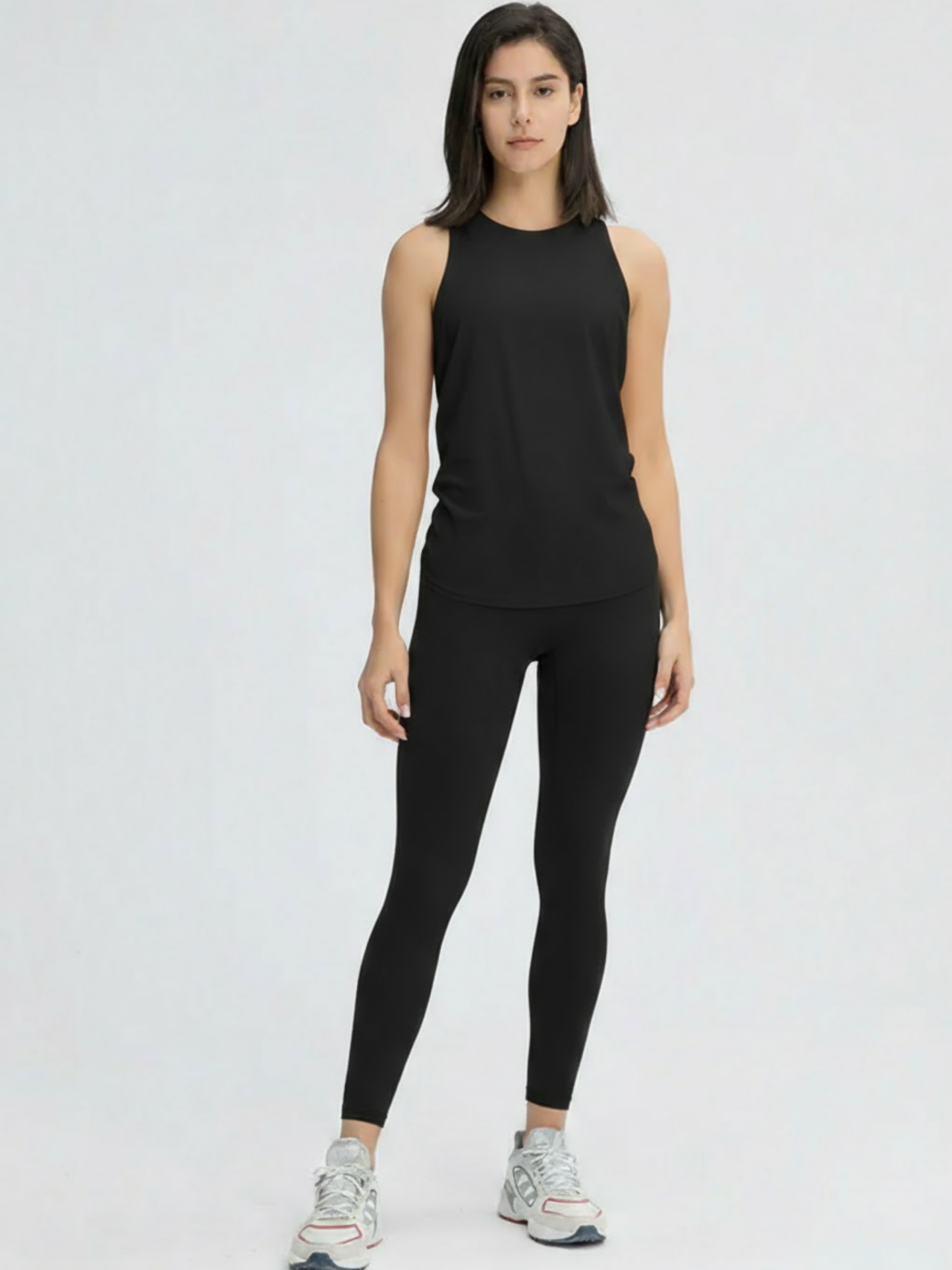 SLEEVELESS OPEN BACK TOP